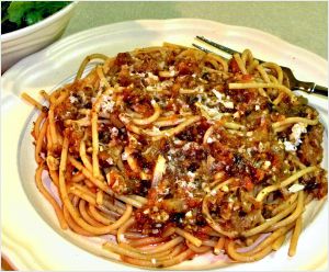 Spaghetti with Pork and Tomato Ragu Recipe Photo