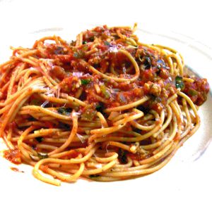 Spaghetti with Red Clam Sauce Recipe Photo