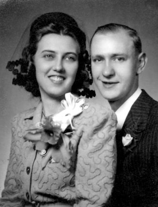 Paul and Clara Bender Sr